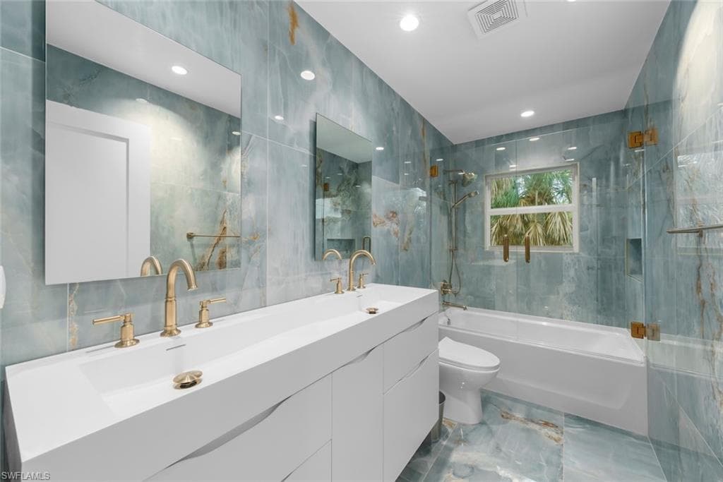 9455 Coventry CT, SANIBEL FL 33957-26