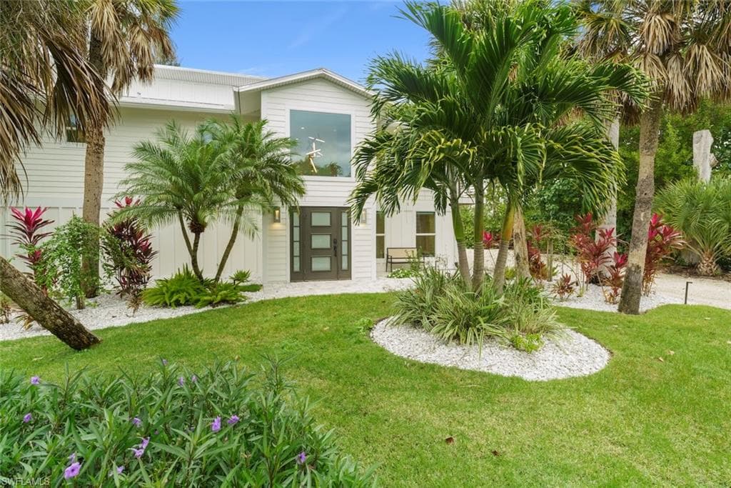 9455 Coventry CT, SANIBEL FL 33957-1
