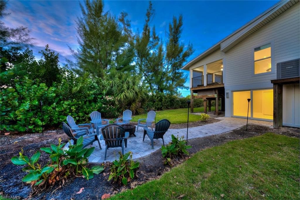 9455 Coventry CT, SANIBEL FL 33957-37