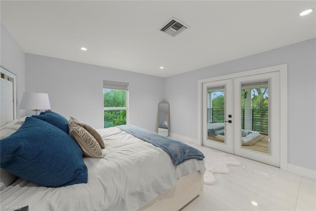 9455 Coventry CT, SANIBEL FL 33957-13