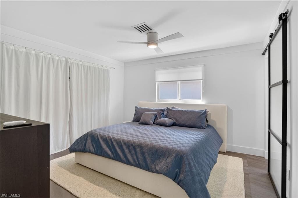 565 110th AVE N-23