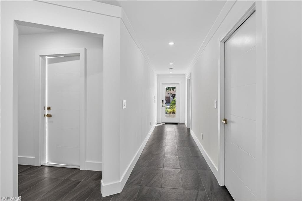 565 110th AVE N-9