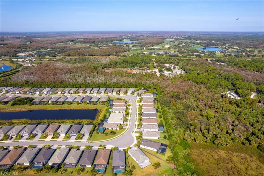 11409 Jacaranda DR, NAPLES FL 34120-33