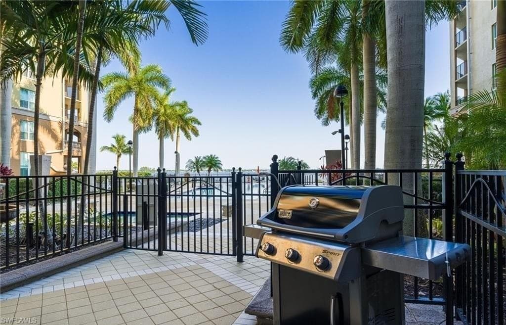 2825 Palm Beach BLVD # 118, FORT MYERS FL 33916-25