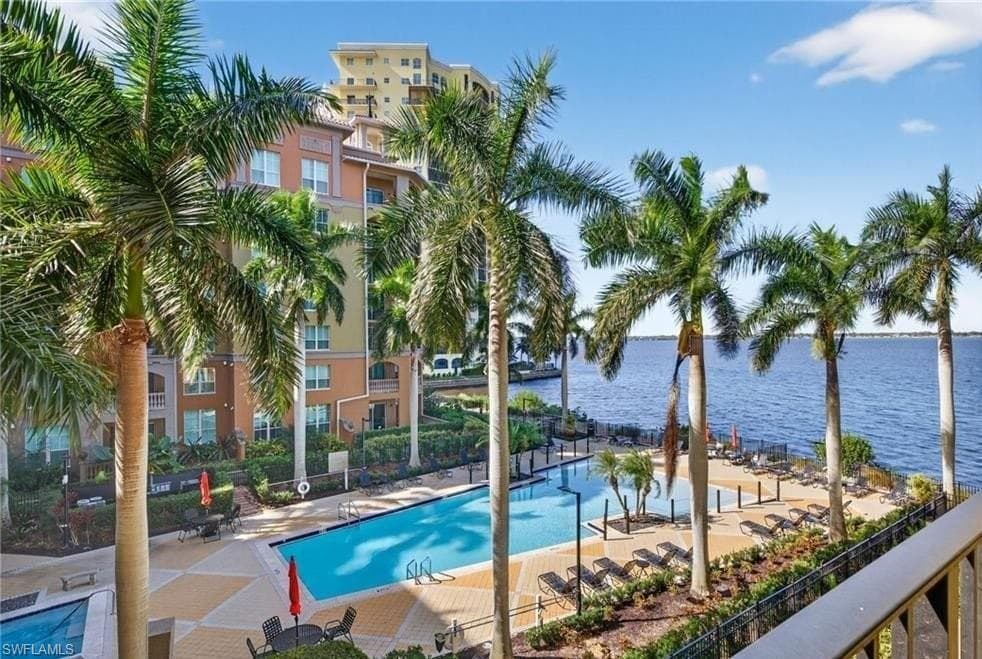 2825 Palm Beach BLVD # 118, FORT MYERS FL 33916-27
