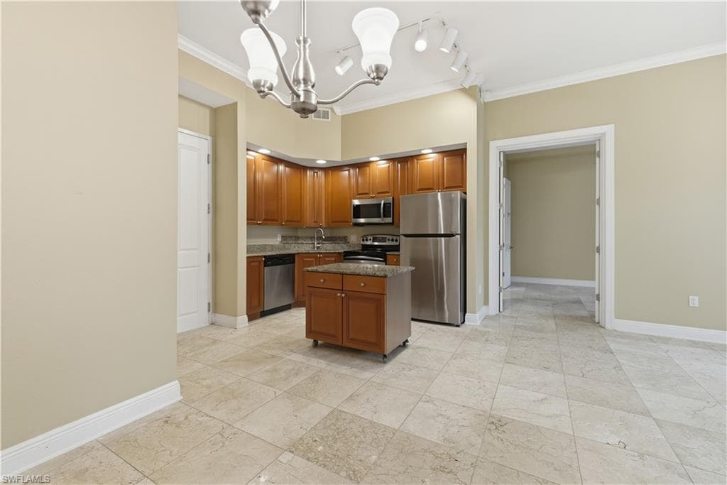 2825 Palm Beach BLVD # 118, FORT MYERS FL 33916-7