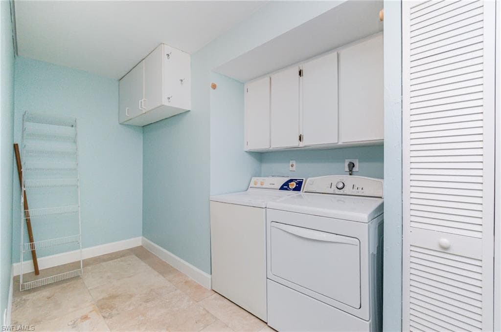 3574 Antarctic CIR # 2107, NAPLES FL 34112-19