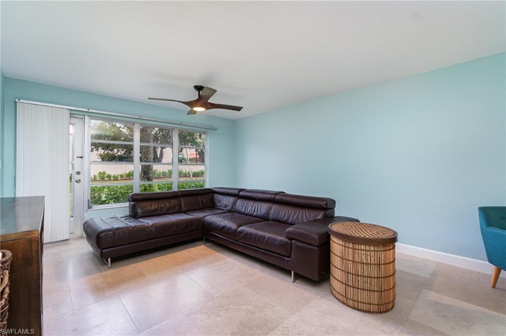 3574 Antarctic CIR # 2107, NAPLES FL 34112-10