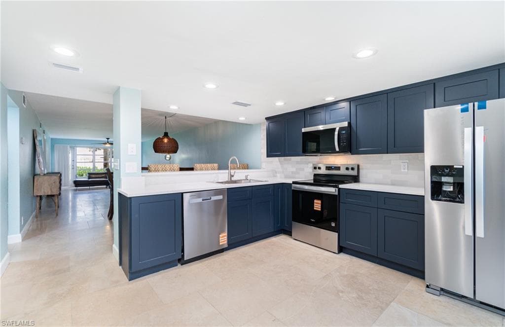 3574 Antarctic CIR # 2107, NAPLES FL 34112-3