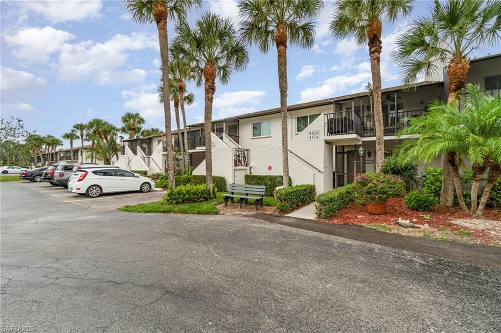 3574 Antarctic CIR # 2107, NAPLES FL 34112-24
