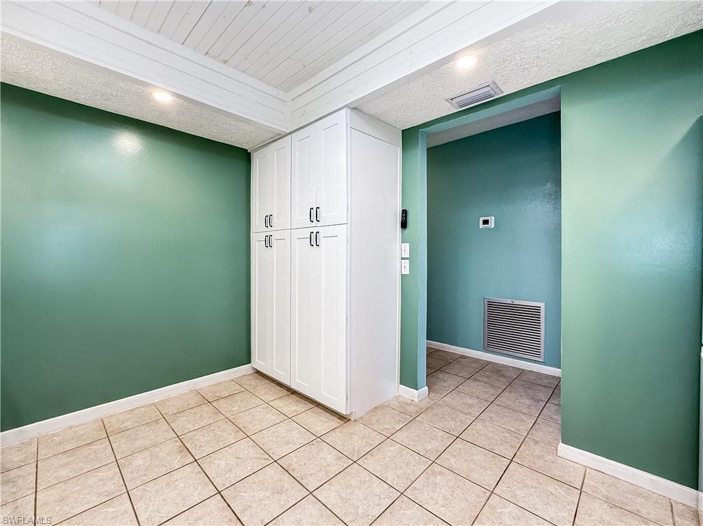 1304 Miramar ST # 202, CAPE CORAL FL 33904-11