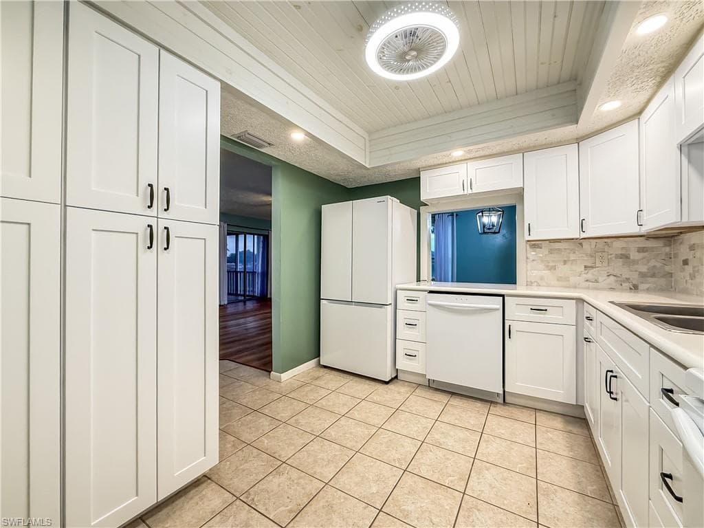 1304 Miramar ST # 202, CAPE CORAL FL 33904-10