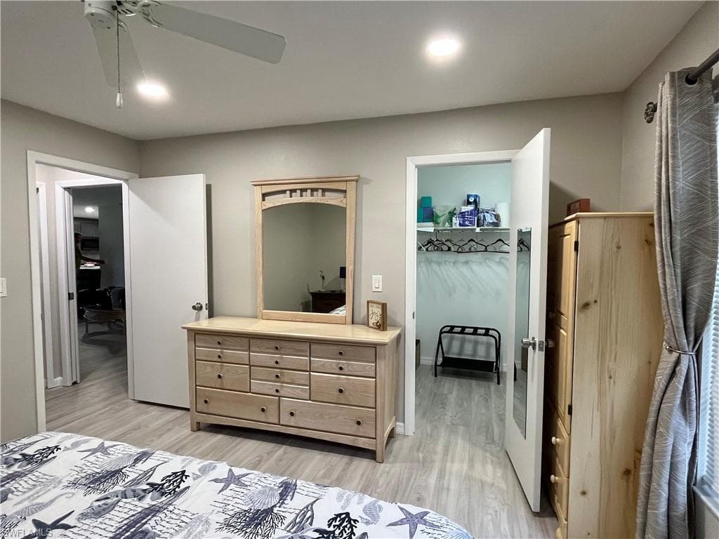 1254 Hazeltine DR-31