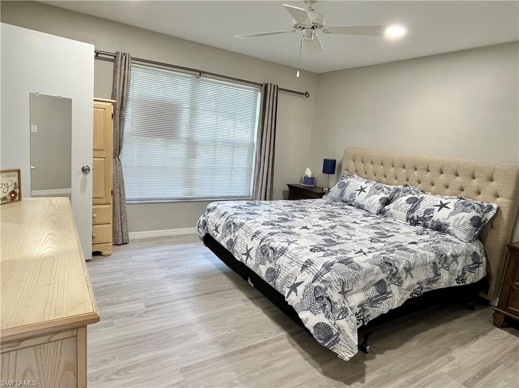 1254 Hazeltine DR-29