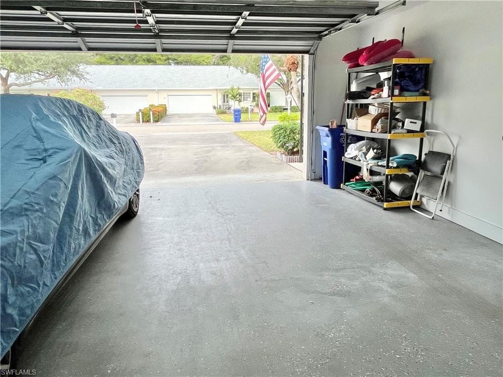 1254 Hazeltine DR-37