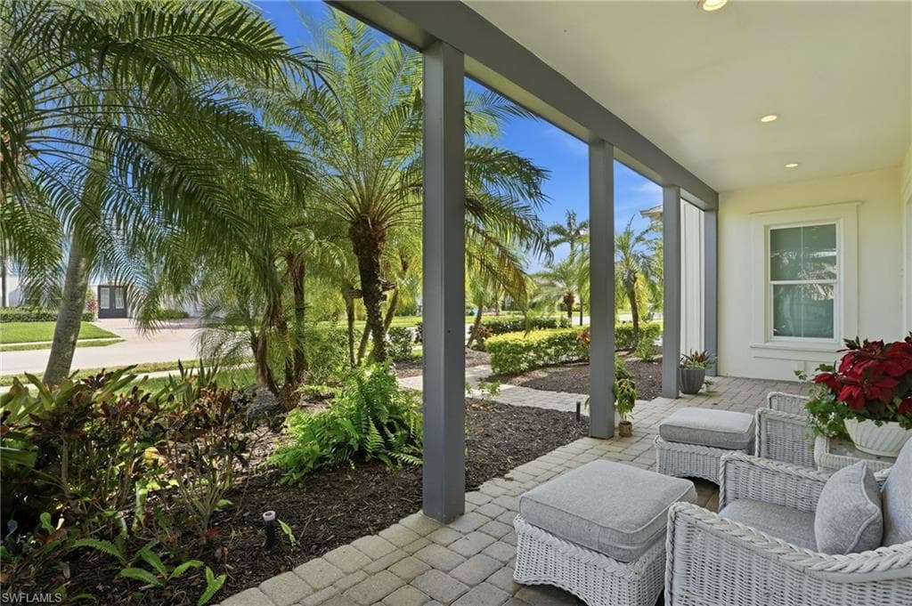 14831 Dockside LN, NAPLES FL 34114-6
