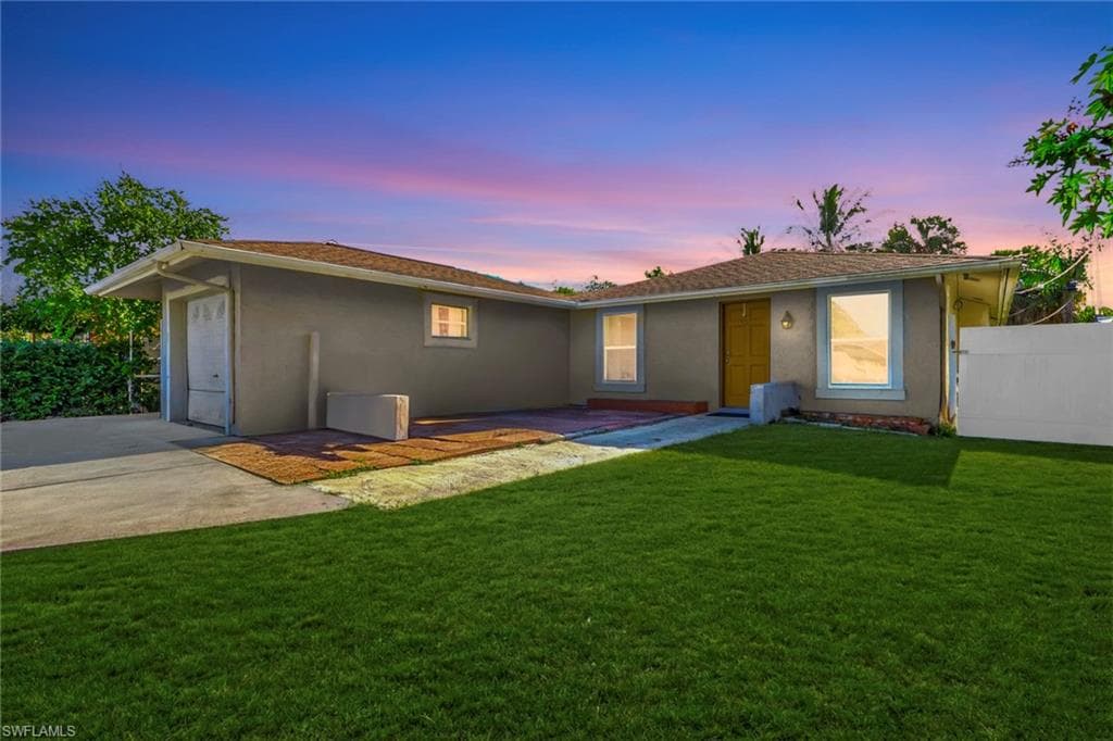 5306 Martin ST, NAPLES FL 34113-5