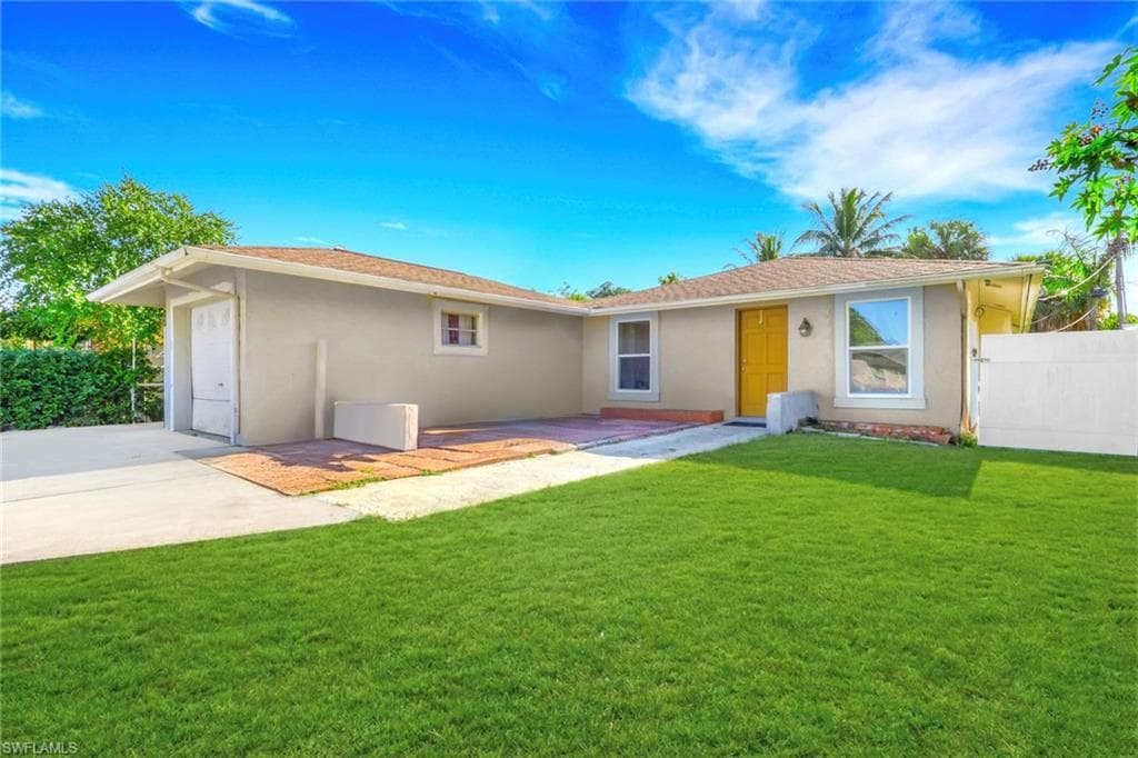 5306 Martin ST, NAPLES FL 34113-6