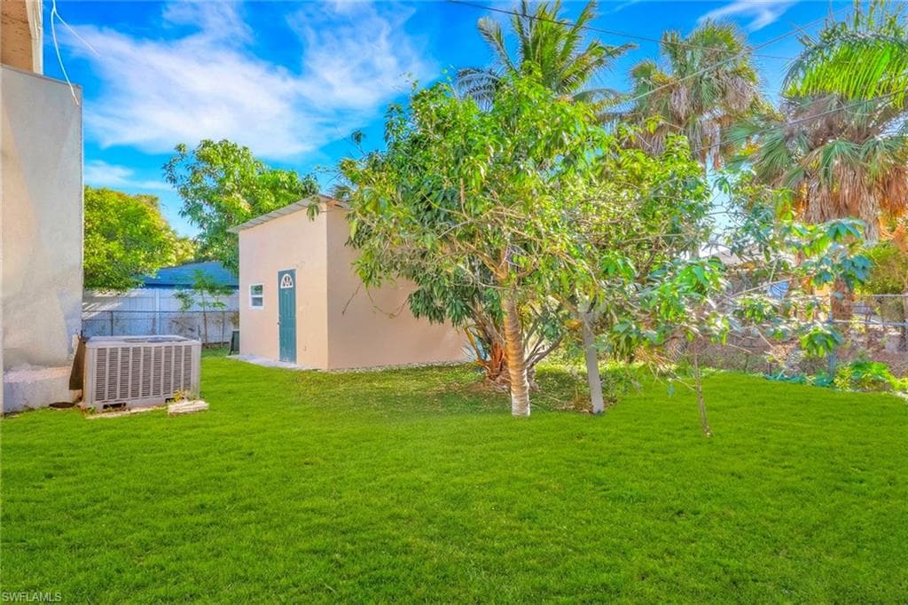 5306 Martin ST, NAPLES FL 34113-4