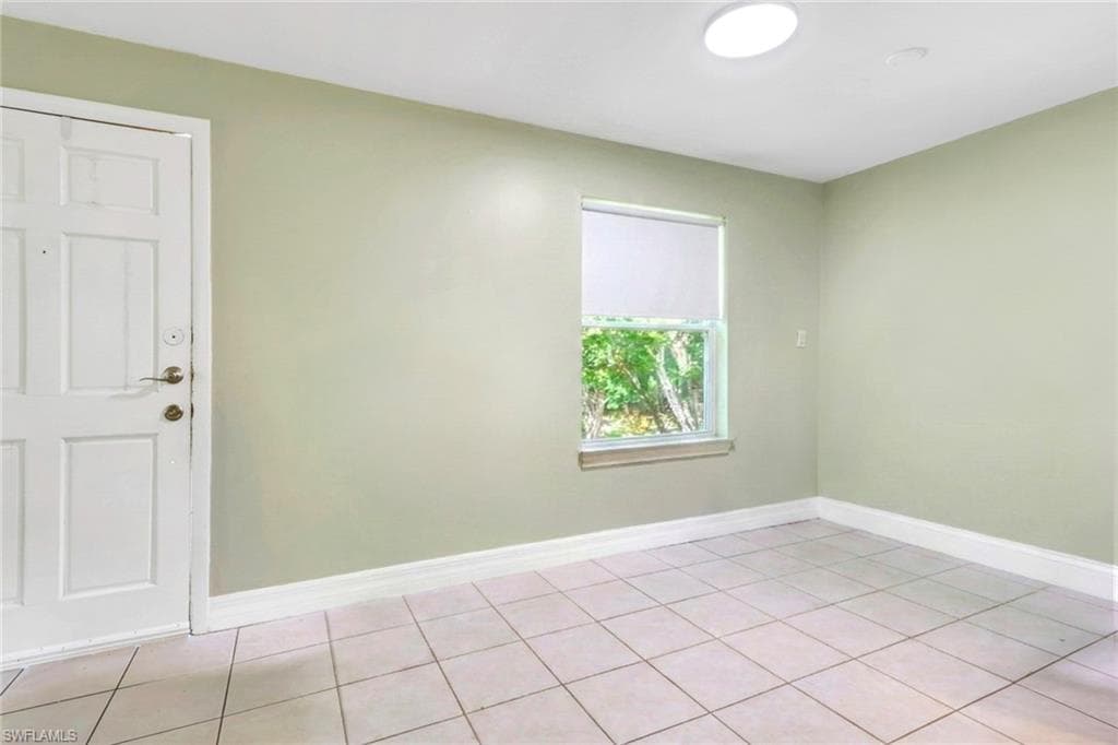 5306 Martin ST, NAPLES FL 34113-18