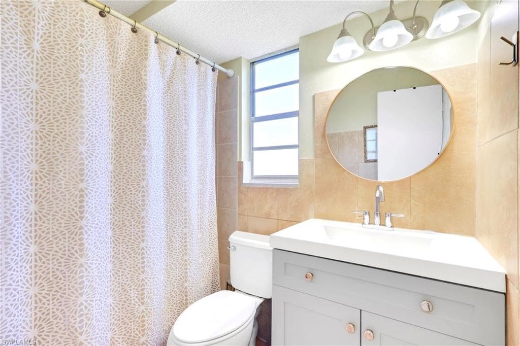 5306 Martin ST, NAPLES FL 34113-39