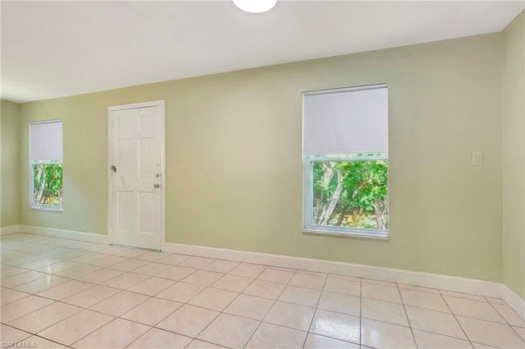 5306 Martin ST, NAPLES FL 34113-20