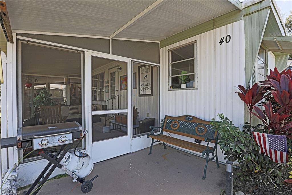 2012 S Olga DR # 40, FORT MYERS FL 33905-27