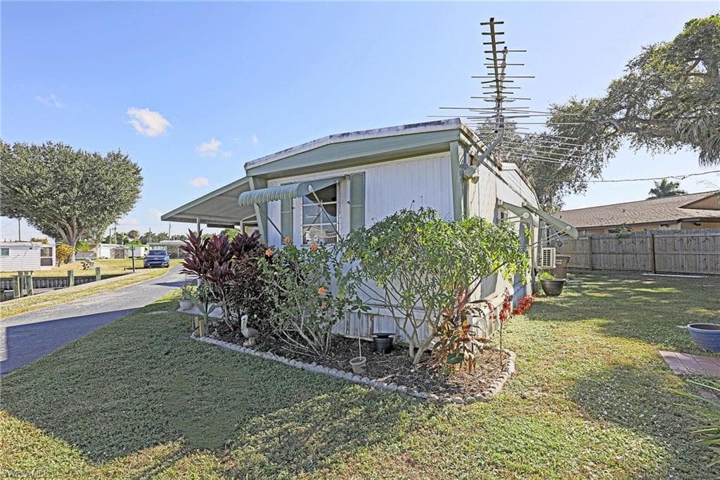2012 S Olga DR # 40, FORT MYERS FL 33905-4