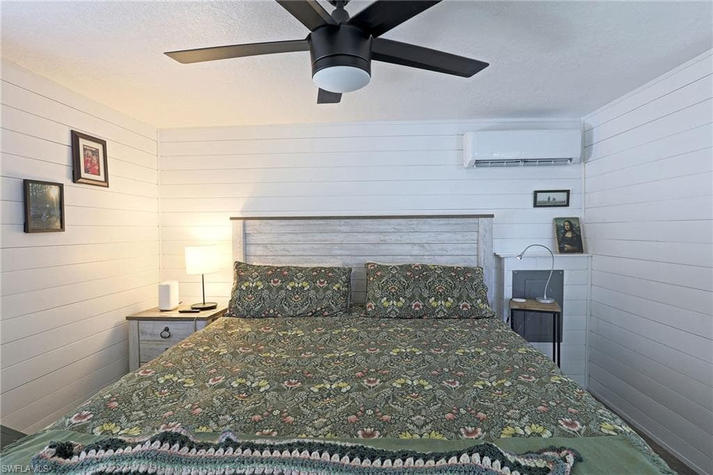 2012 S Olga DR # 40, FORT MYERS FL 33905-19