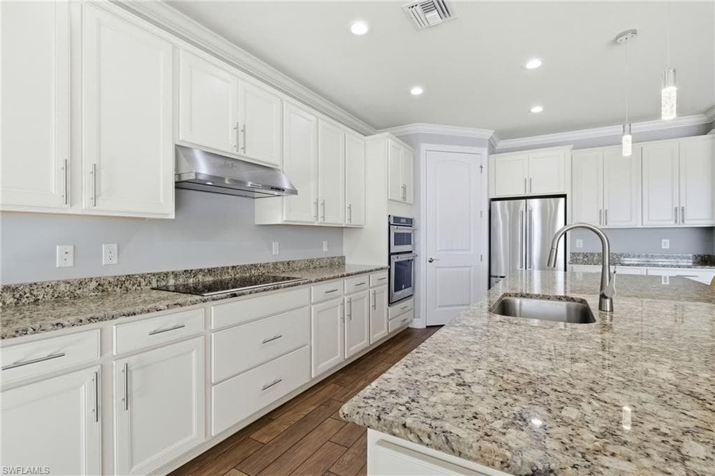 11701 Bowes CIR, FORT MYERS FL 33913-11