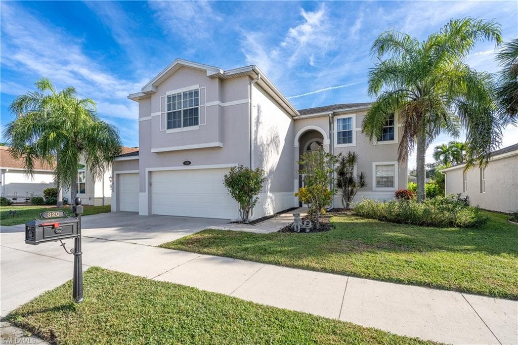 320 Spider Lily LN, NAPLES FL 34119-11