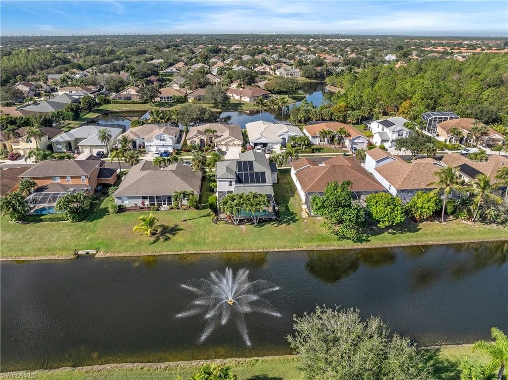 320 Spider Lily LN, NAPLES FL 34119-6