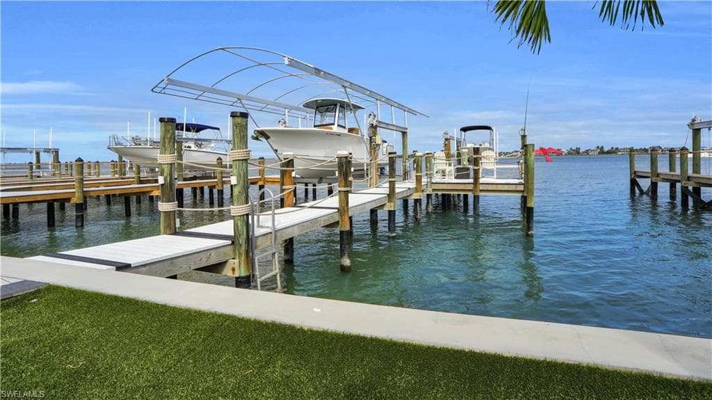 441 Estero BLVD-48