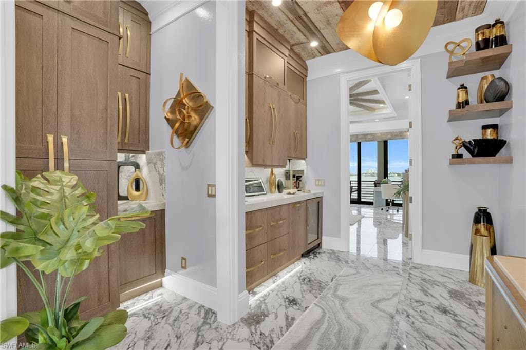 441 Estero BLVD-32