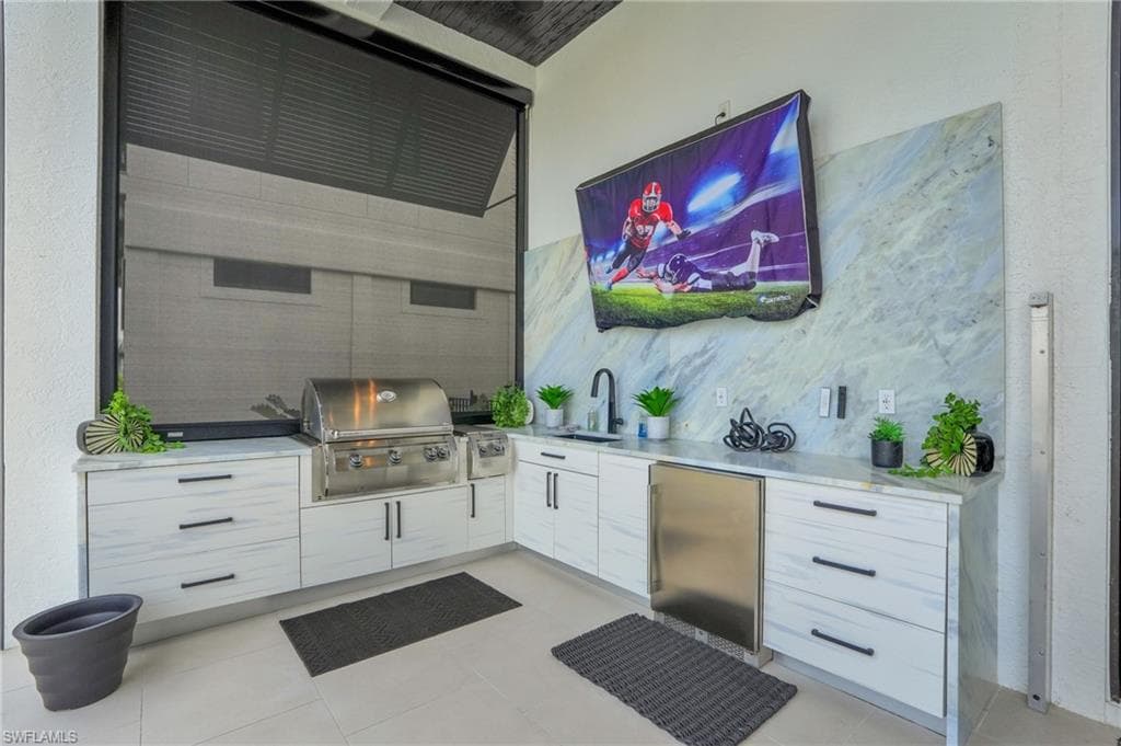 441 Estero BLVD-36