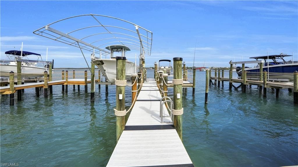 441 Estero BLVD-47