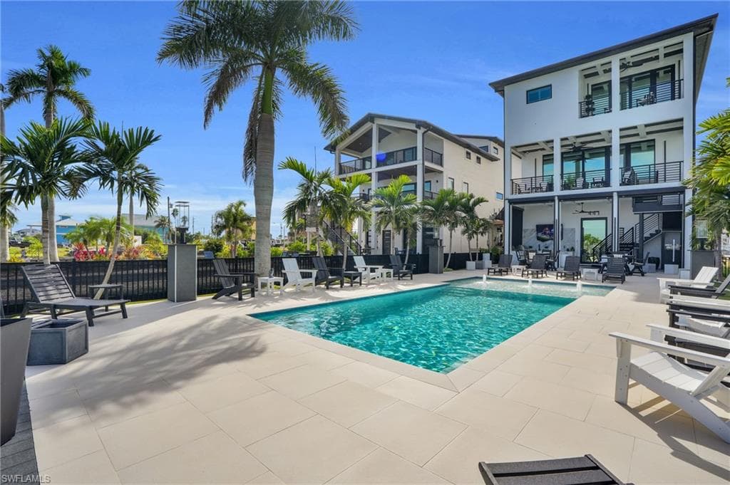 441 Estero BLVD-38