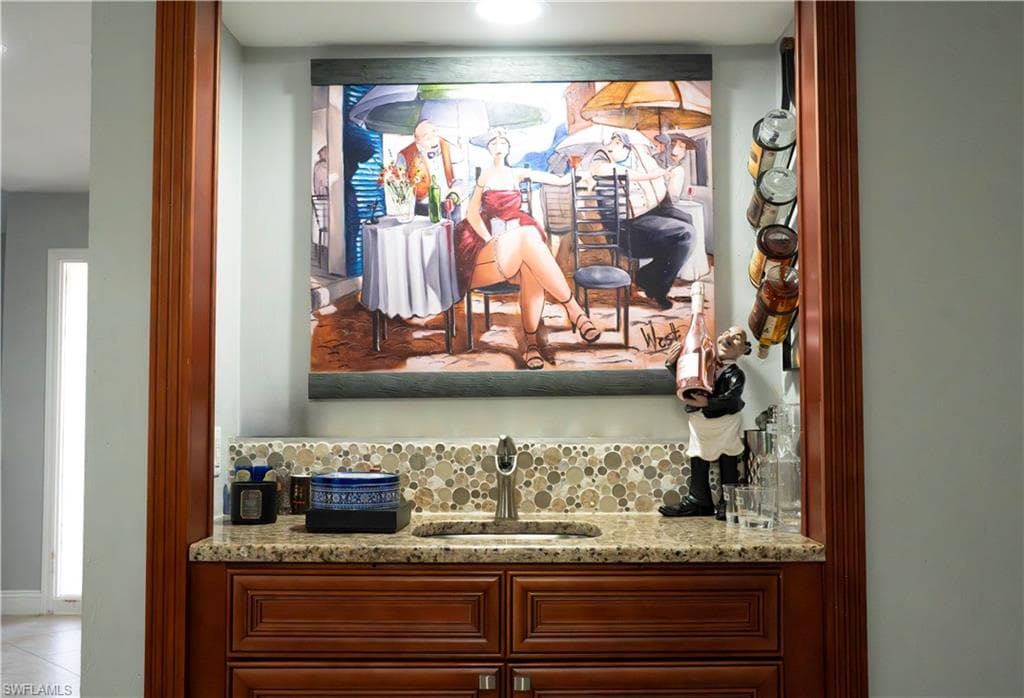 233 Baltusrol DR, NAPLES FL 34113-10