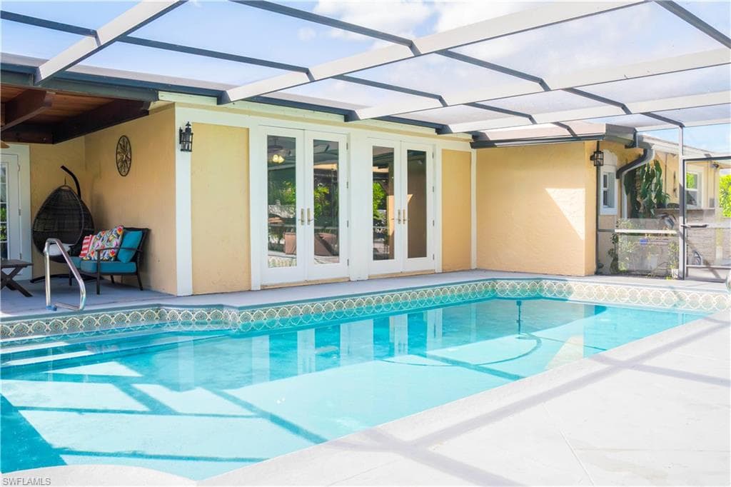 233 Baltusrol DR, NAPLES FL 34113-3