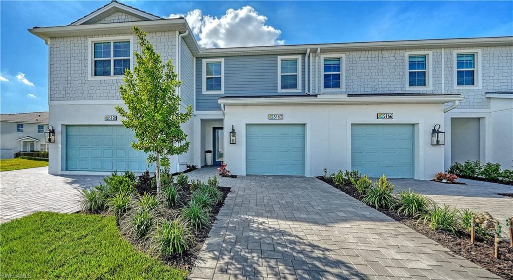 5141 Draco CIR, NAPLES FL 34120-3