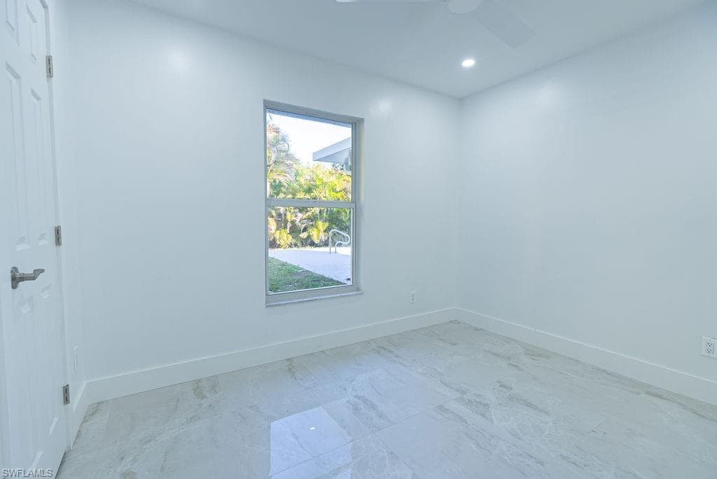 5431 23rd AVE SW, NAPLES FL 34116-16