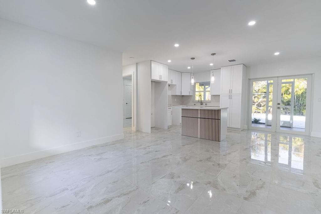 5431 23rd AVE SW, NAPLES FL 34116-23