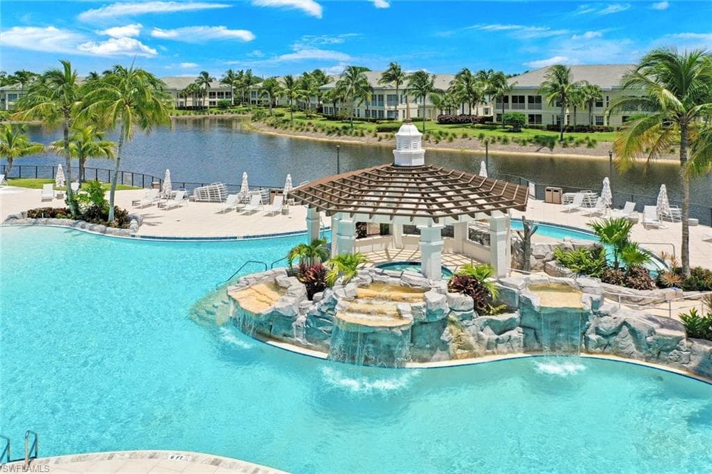 315 DUNES BLVD # 01, NAPLES FL 34110-28