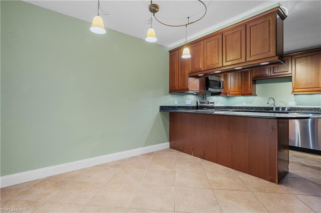 1702 Park Meadows DR # 1, FORT MYERS FL 33907-7