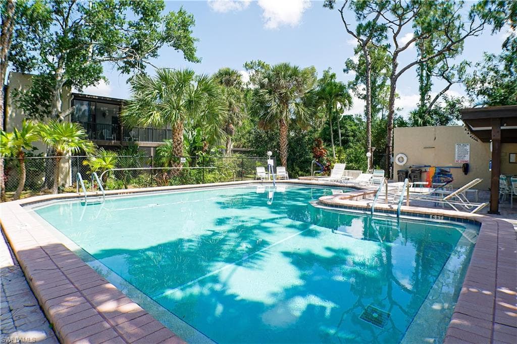 112 pinebrook DR, FORT MYERS FL 33907-27