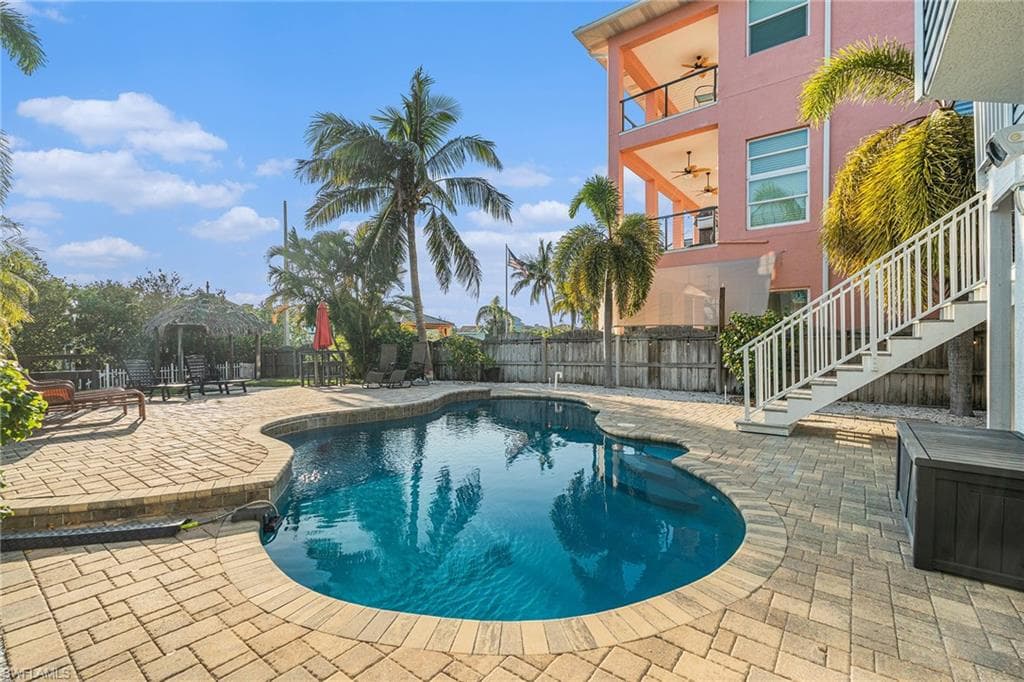 1316 Apollo Beach BLVD S, APOLLO BEACH FL 33572-35