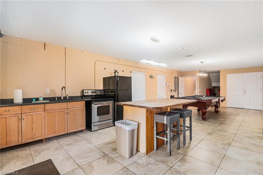 1316 Apollo Beach BLVD S, APOLLO BEACH FL 33572-29