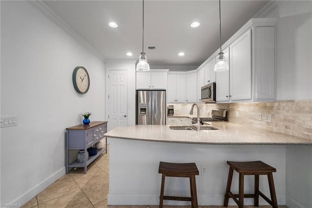 20150 Torch Key WAY, ESTERO FL 33928-21