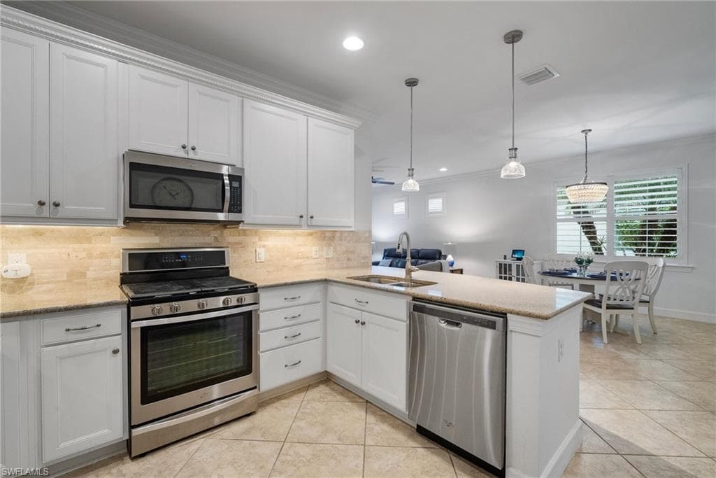 20150 Torch Key WAY, ESTERO FL 33928-19