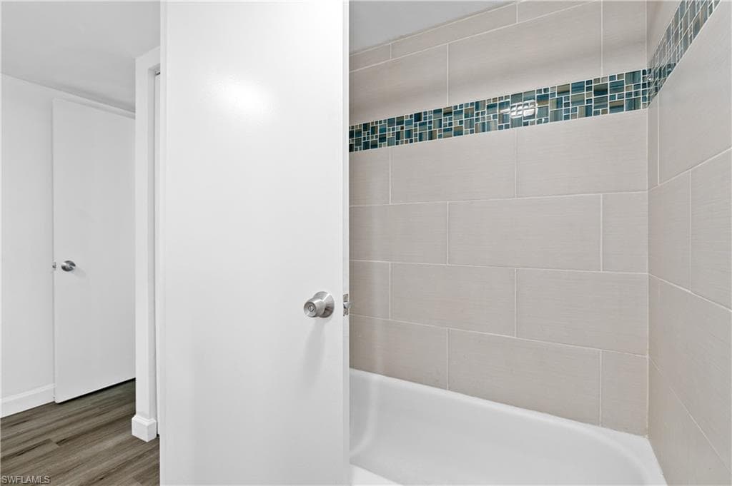 1724 Park Meadows DR # 1, FORT MYERS FL 33907-18